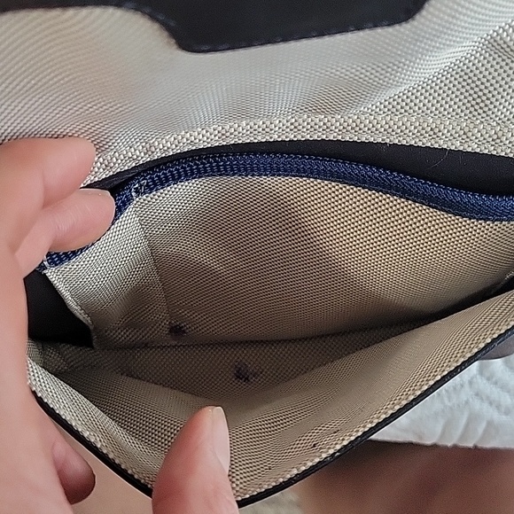 Tumi Leather Santa Monica Mabery Convertable Hobo Purse - Picture 6 of 13